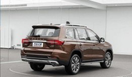 荣威rx8最新爆料信息,硬派越野再升级，性能与豪华并存